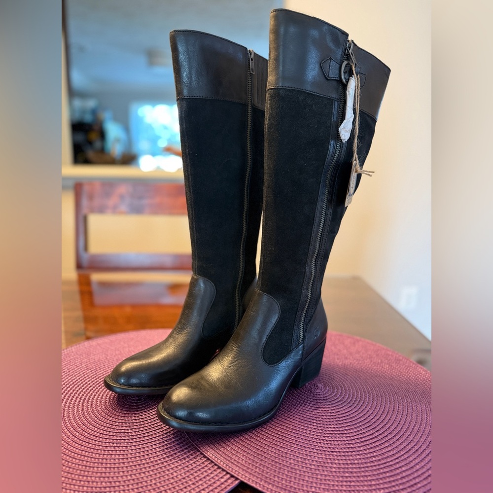 NWT Born Uchee Leather and Suede Knee High Boot - Size 7M, Wide Calf